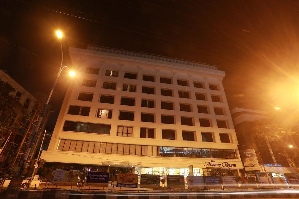 Hotel The Avenue Regent Kochi Esterno foto