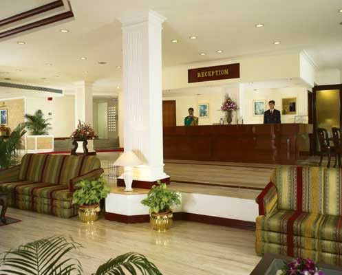 Hotel The Avenue Regent Kochi Esterno foto