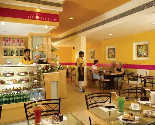 Hotel The Avenue Regent Kochi Esterno foto